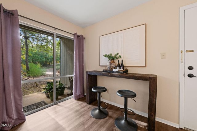 108 Ephesus Church Road Apt 502, Chapel Hill, NC 27517