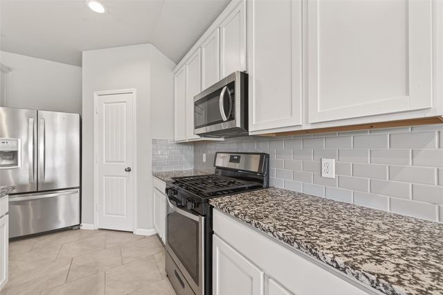 7558 Highland Chase Drive, Richmond, TX 77407