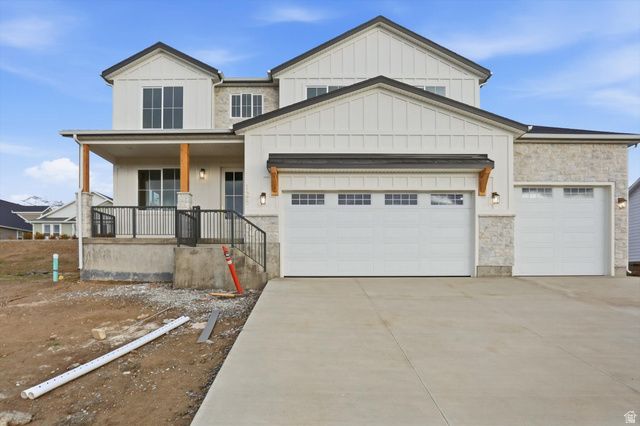 128 N 900 E, Hyde Park, UT 84318