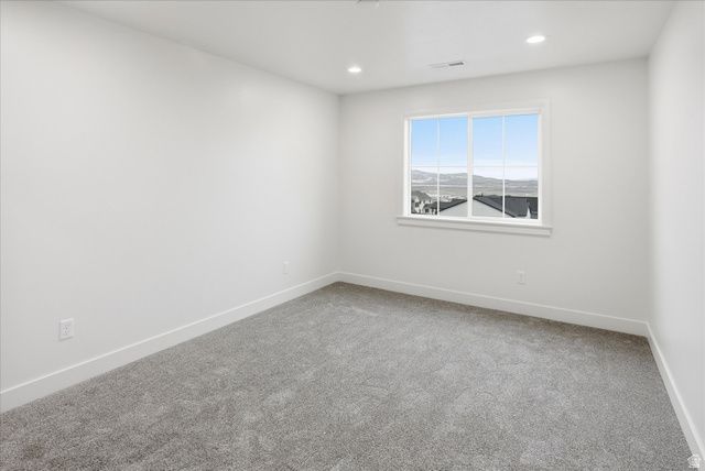 128 N 900 E, Hyde Park, UT 84318