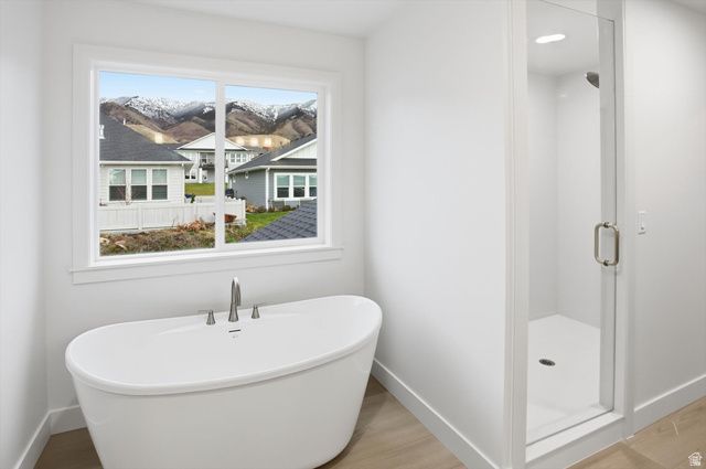 128 N 900 E, Hyde Park, UT 84318