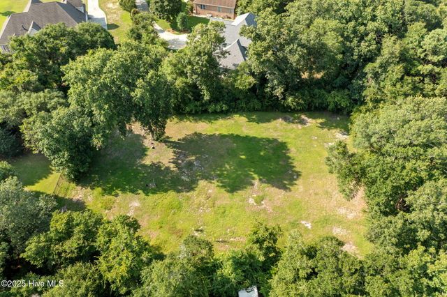 110 Casey Court, Cedar Point, NC 28584