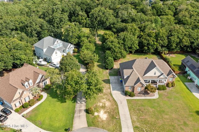 110 Casey Court, Cedar Point, NC 28584