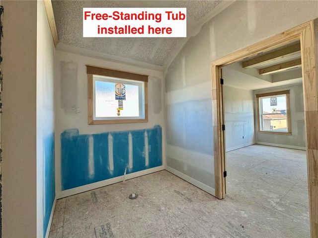 7711 NE 103rd Terrace, Kansas City, MO 64157