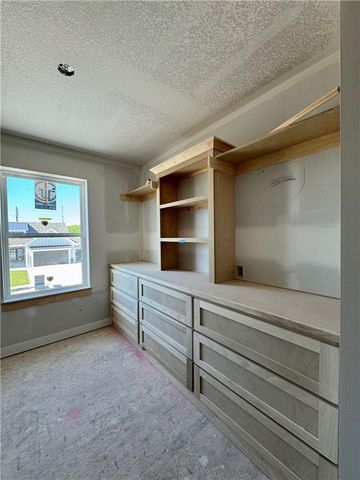 7711 NE 103rd Terrace, Kansas City, MO 64157