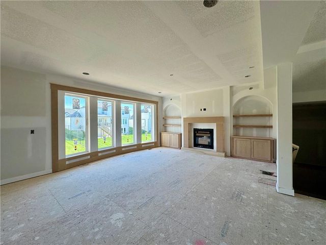 7711 NE 103rd Terrace, Kansas City, MO 64157