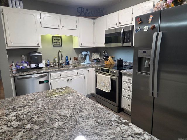 97 River Oaks Commons, Searcy, AR 72143