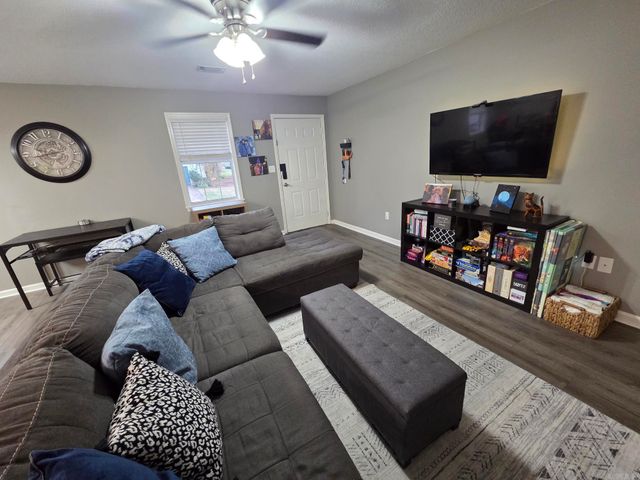97 River Oaks Commons, Searcy, AR 72143