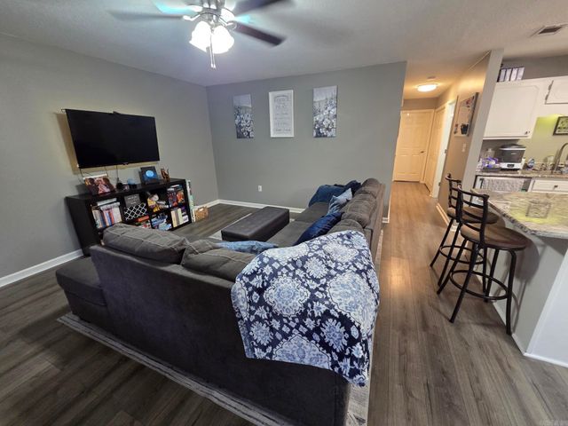 97 River Oaks Commons, Searcy, AR 72143