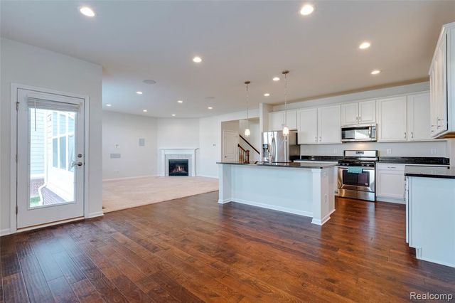 897 Harrison Street, Canton, MI 48188