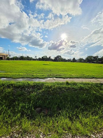 0 E Houston Road, Houston, TX 77028