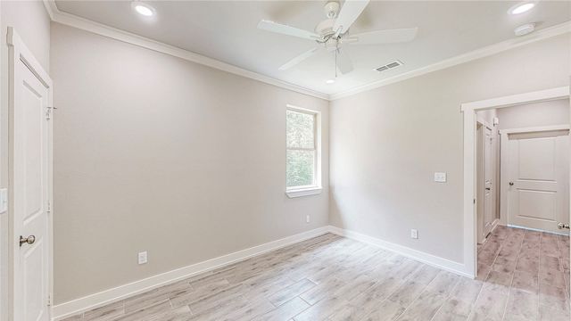 213 S Loveless Street, Bullard, TX 75757