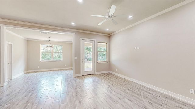 213 S Loveless Street, Bullard, TX 75757