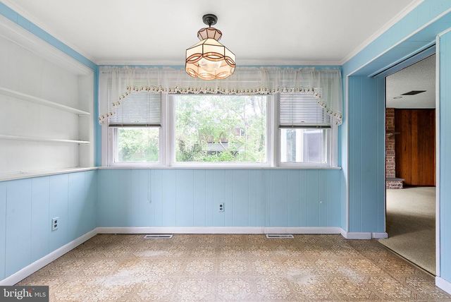 6 VILONE PL, Wilmington, DE 19805