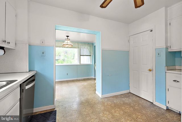 6 VILONE PL, Wilmington, DE 19805