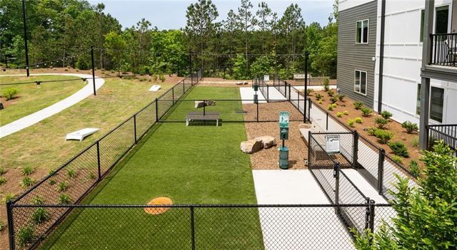 6000 Ava Ave C2, Gainesville, GA 30504