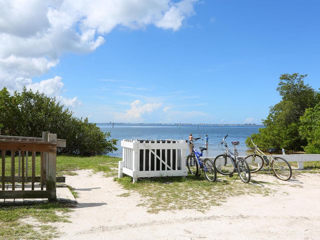 3115 BAY DRIVE, Bradenton, FL 34207