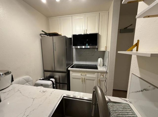 5122 Shelter Creek Lane, San Bruno, CA 94066
