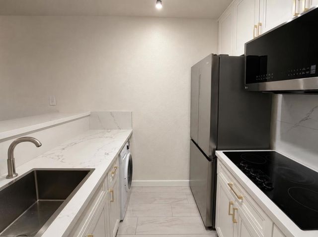 5122 Shelter Creek Lane, San Bruno, CA 94066