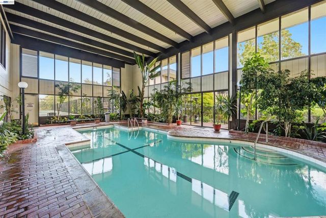 5122 Shelter Creek Lane, San Bruno, CA 94066