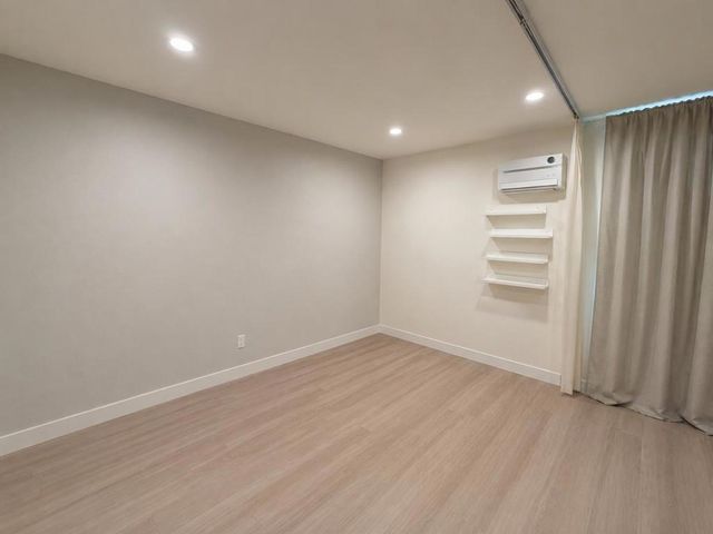 5122 Shelter Creek Lane, San Bruno, CA 94066