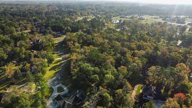 1410 Amber Cove, Willis, TX 77378