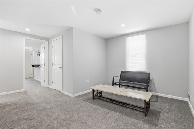 2400 Leticoe St, South Side, PA 15203