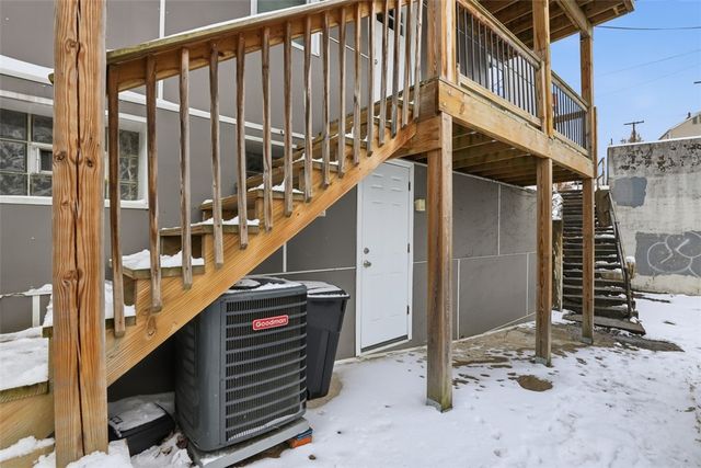 2400 Leticoe St, South Side, PA 15203