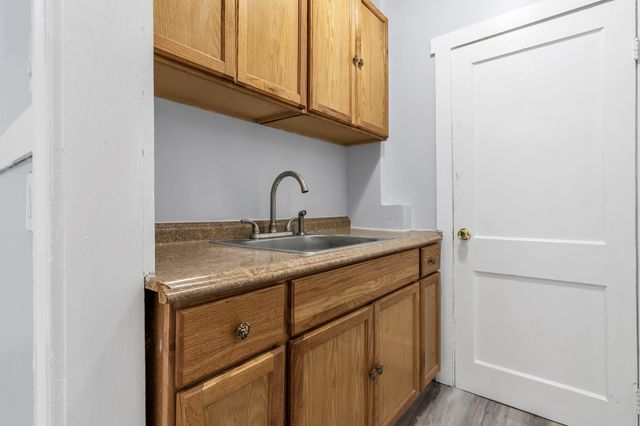 21-23 Lafayette Ave 2, Lawrence, MA 01843