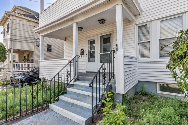 21-23 Lafayette Ave 2, Lawrence, MA 01843