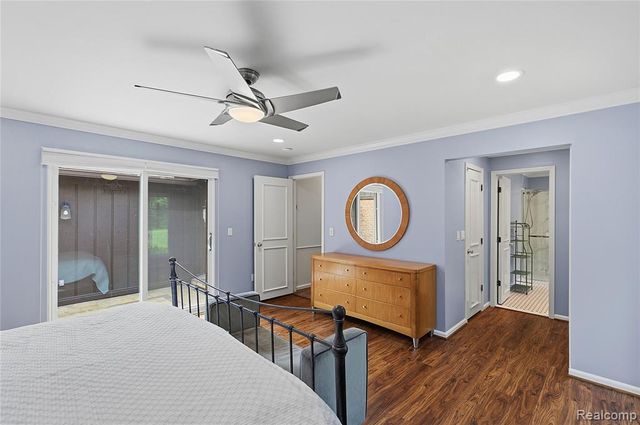 4042 Chablis Street, West Bloomfield, MI 48323