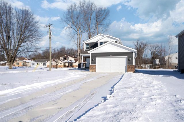 28845 Anchor Drive, Chesterfield Twp, MI 48047