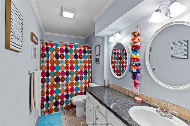 3517 Oak Hollow, Bryan, TX 77802