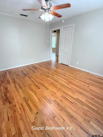 902 W 9th St., Tyler, TX 75701