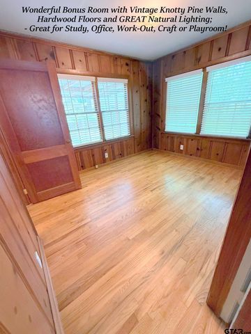 902 W 9th St., Tyler, TX 75701