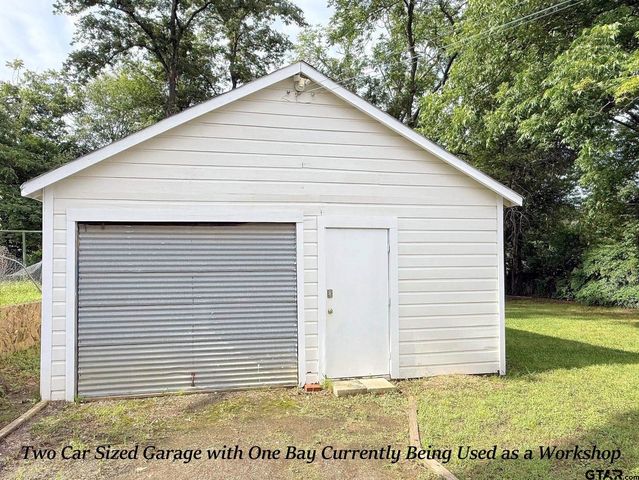 902 W 9th St., Tyler, TX 75701