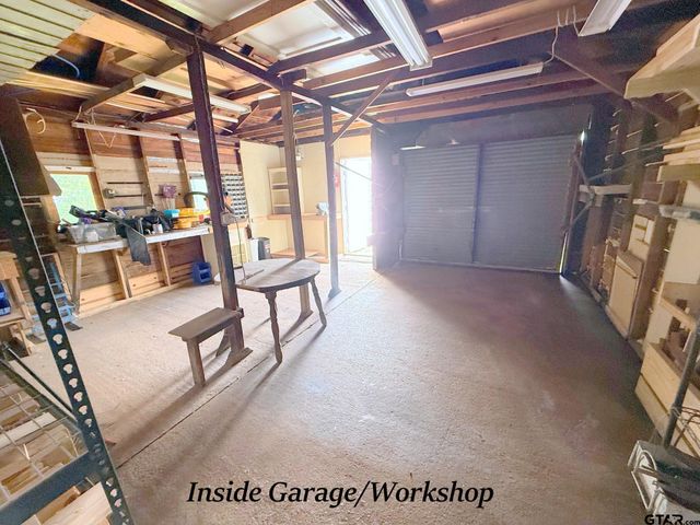 902 W 9th St., Tyler, TX 75701