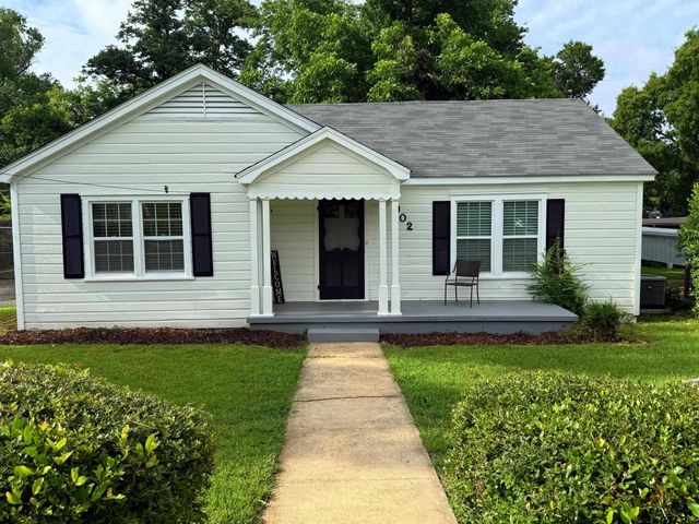 902 W 9th St., Tyler, TX 75701