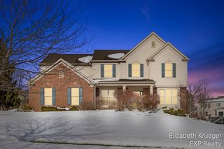 4501 Hickory Grove Court NE, Ada, MI 49301