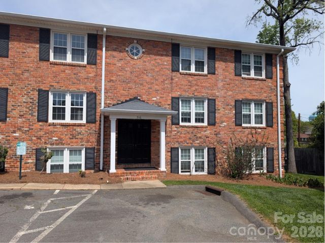 916 Mcalway Road D, Charlotte, NC 28211