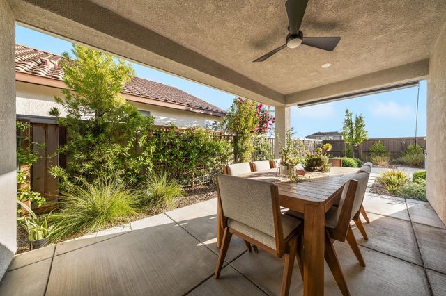 9450 Preservation St, Roseville, CA 95747