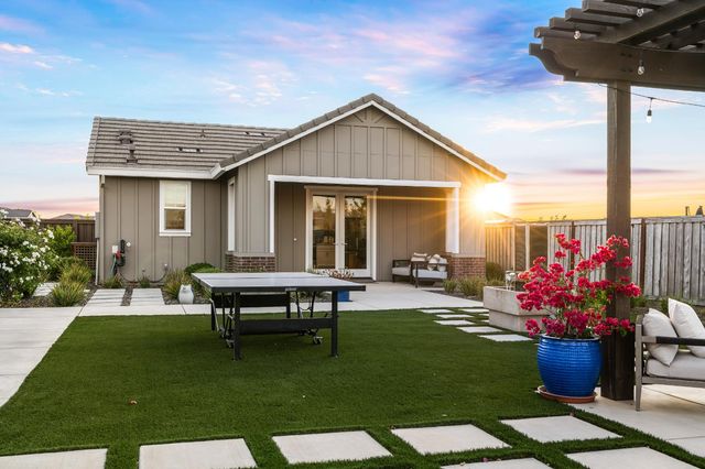 9450 Preservation St, Roseville, CA 95747