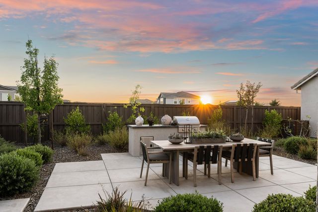 9450 Preservation St, Roseville, CA 95747