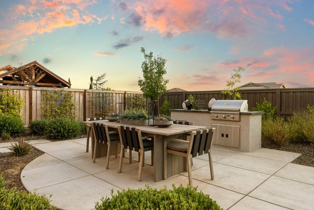9450 Preservation St, Roseville, CA 95747