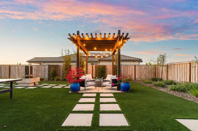 9450 Preservation St, Roseville, CA 95747