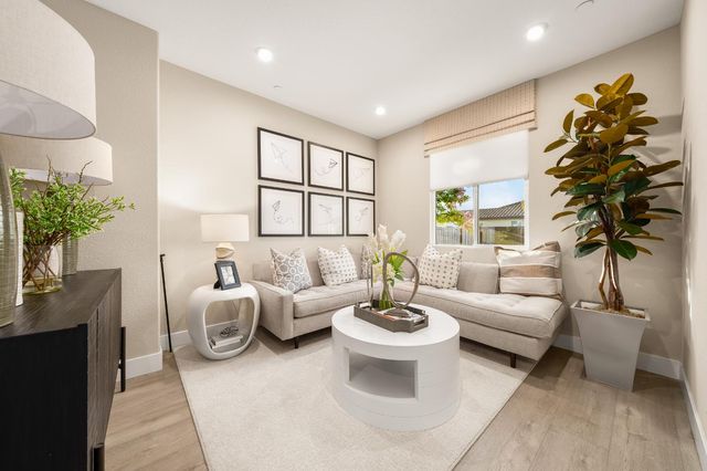 9450 Preservation St, Roseville, CA 95747
