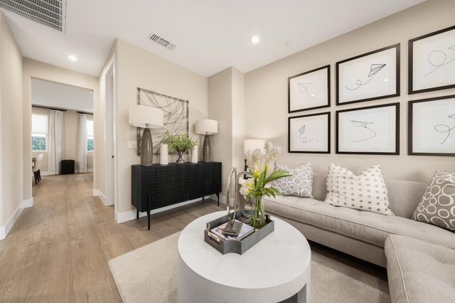 9450 Preservation St, Roseville, CA 95747