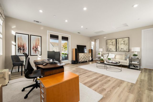 9450 Preservation St, Roseville, CA 95747