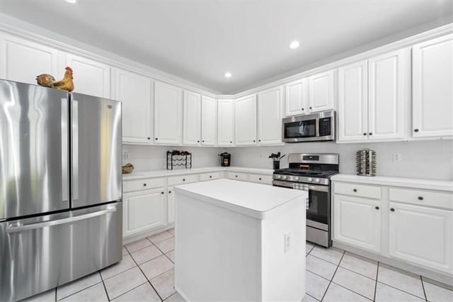 925 PEBBLESTONE Court, Alpharetta, GA 30009