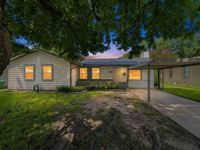 1414 N Binkley Avenue, Sherman, TX 75092